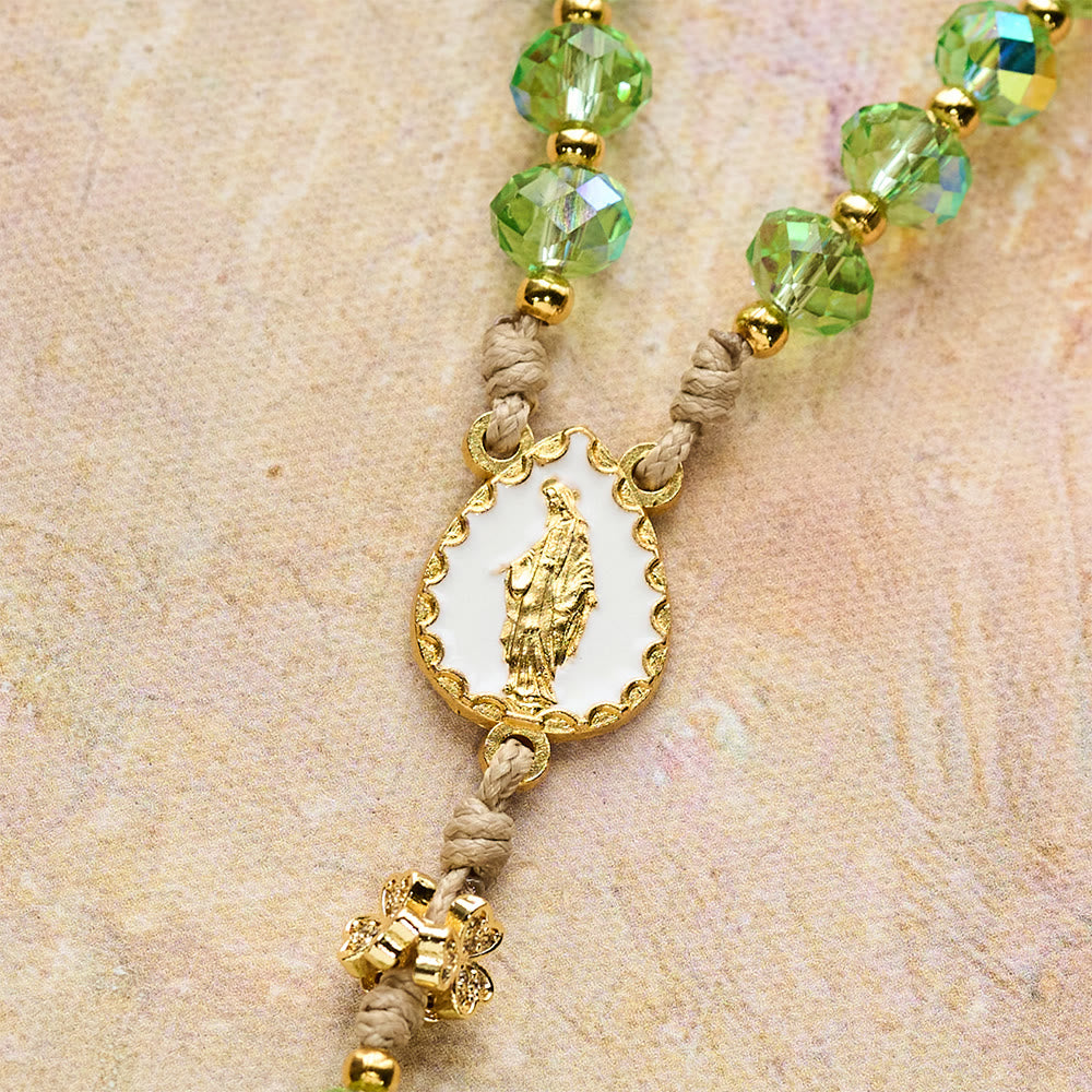 Christianartworkshop Rosario del quadrifoglio fortunato e del Sacro Cuore con perline verdi iridescenti e medaglia del Sacro Cuore - image 9