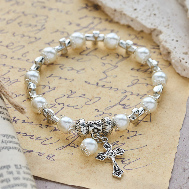 Christianartworkshop Bracciale con perline e croce in argento: incarna la grazia della riflessione devozionale - image 4
