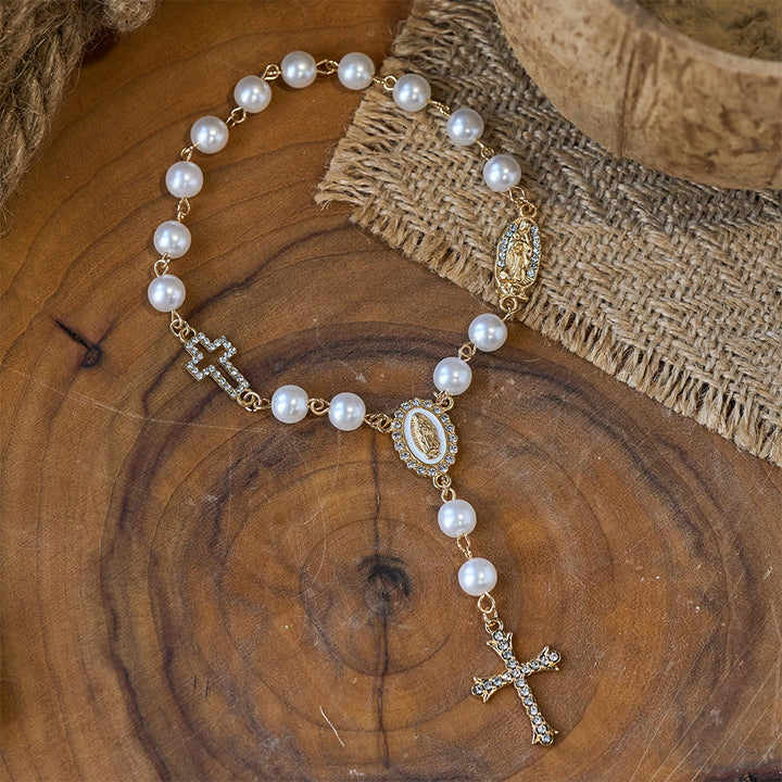 Christianartworkshop Elegante rosario con perle bianche e croce in zircone: un simbolo senza tempo di devozione e grazia - image 1