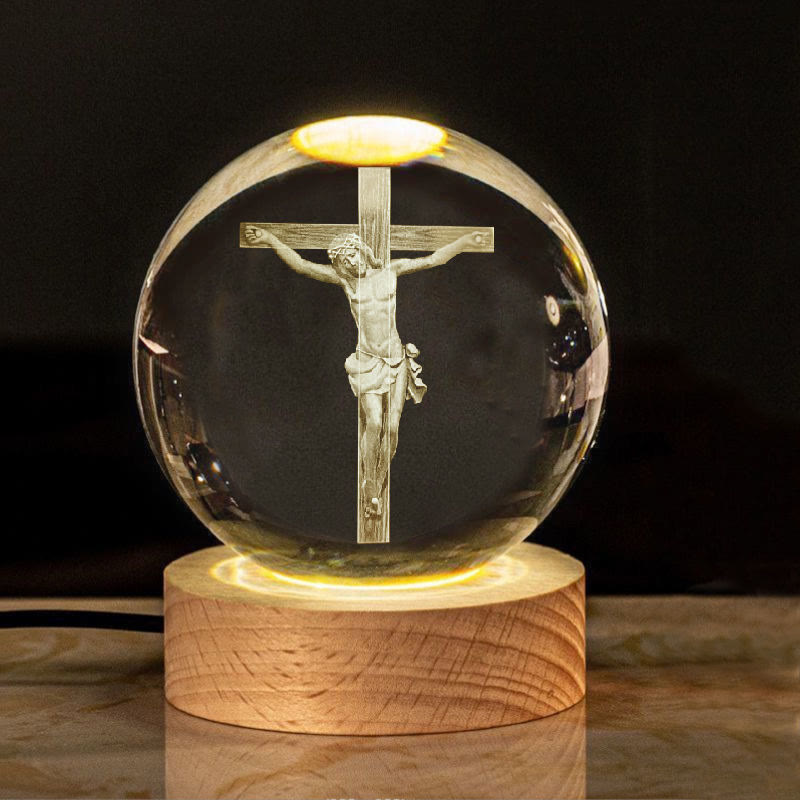 Christianartworkshop - Lampada notturna a sfera di cristallo sacra: luminosa compagna della presenza divina - Crocifisso - con base a luce calda - 8 cm - image 15