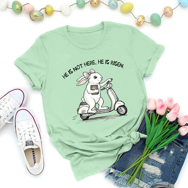 Christianartworkshop Maglietta premium con scooter coniglietto pasquale He Is Risen - Verde chiaro - 2XL - image 1