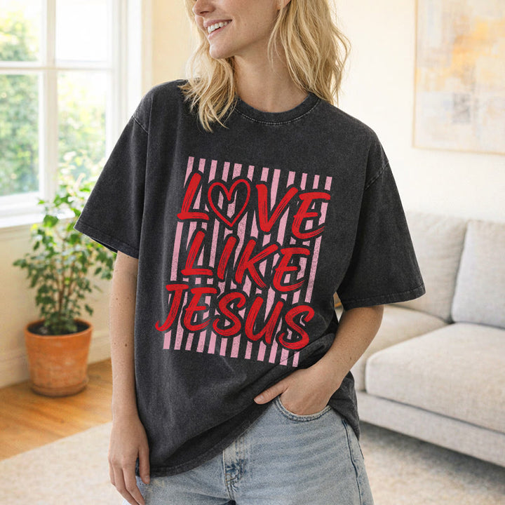 Christianartworkshop T-shirt unisex lavata con scritta "Love Like Jesus" e motivo a cuore e righe. - image 4