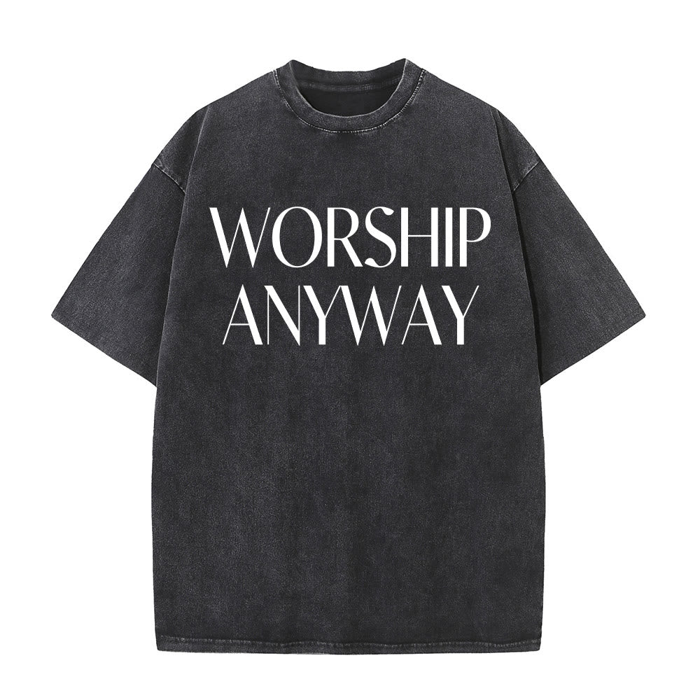 Christianartworkshop T-shirt unisex lavata con scritta "Worship Anyway" in grassetto e con grazie. - Nero - 5XL - image 4