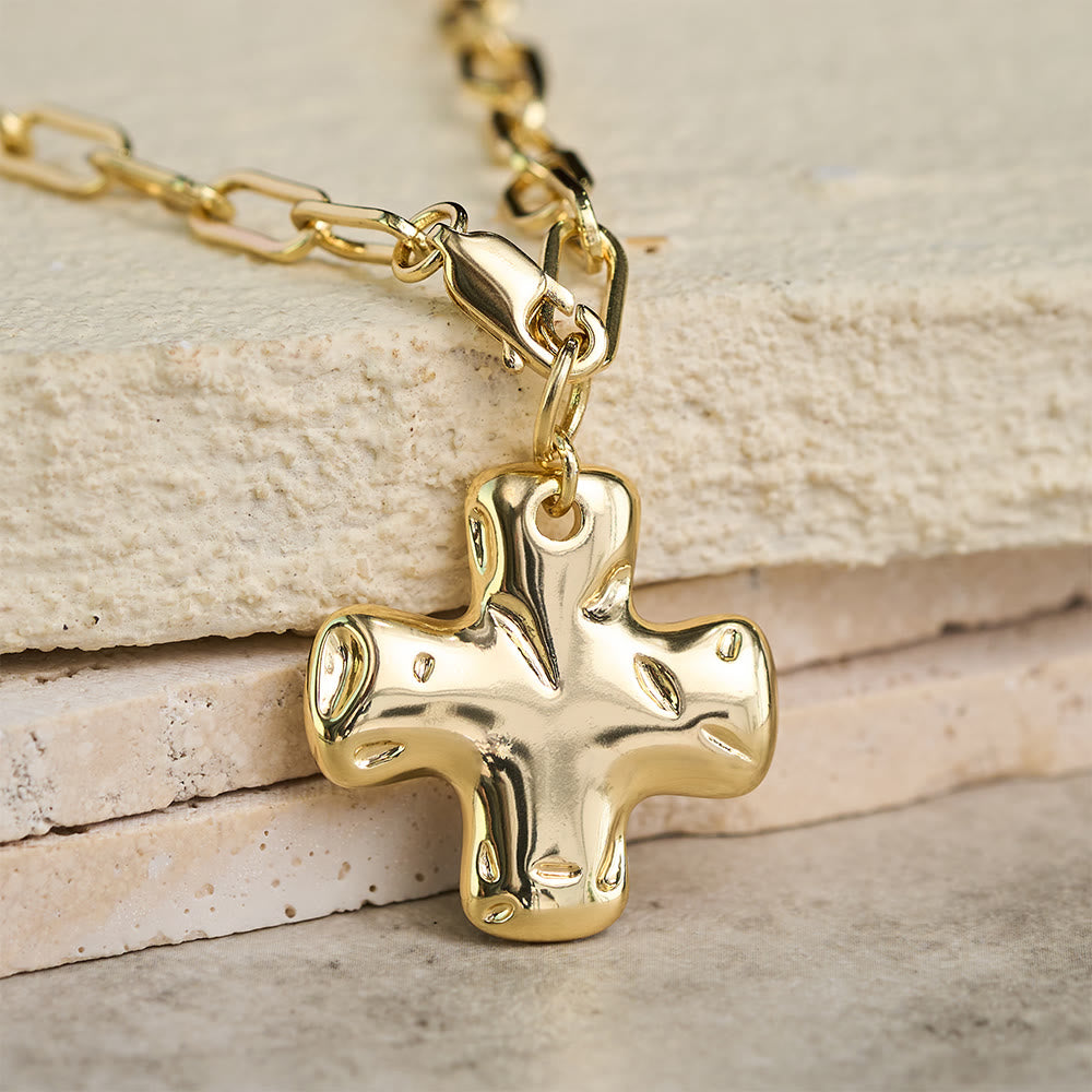 Christianartworkshop Collana minimalista con croce e maglie a graffetta: simbolo di fede e stile moderni. - D'oro - image 0
