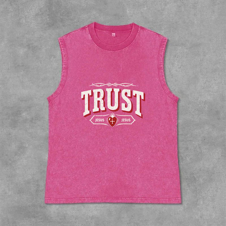 Christianartworkshop Canotta unisex lavata con la scritta "Confida in Gesù, Sacro Cuore". - Rosa - 2XL - image 0