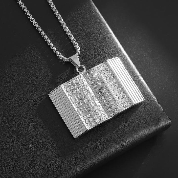 Christianartworkshop Collana con ciondolo a croce a forma di Bibbia: simbolo di fede e saggezza divina. - Argento - image 3