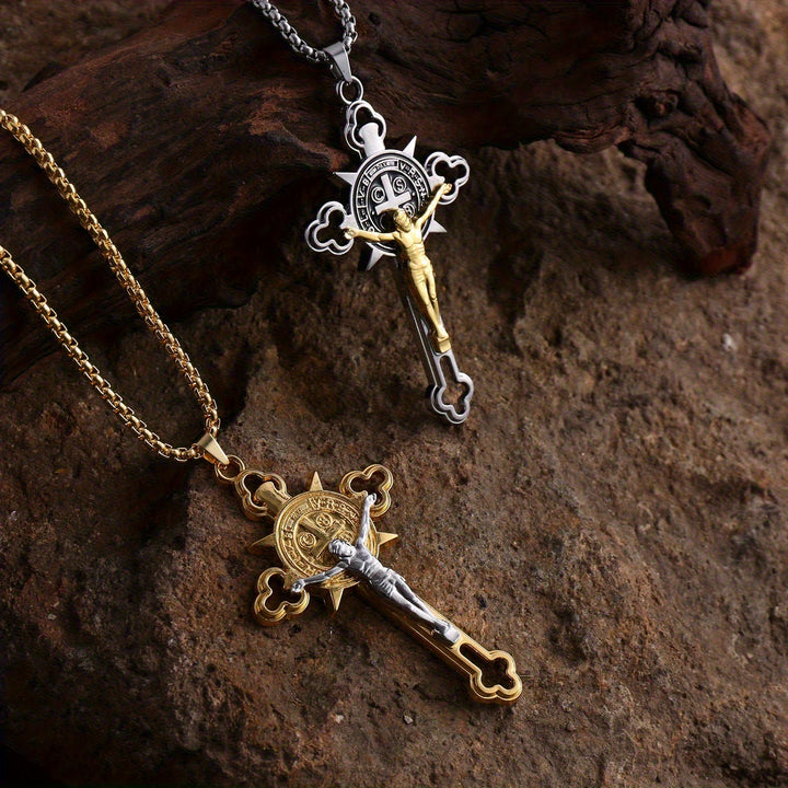 Christianartworkshop Collana con ciondolo a croce traforata: simbolo di fede e protezione divina - image 0