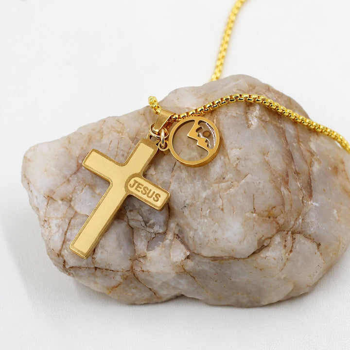 Christianartworkshop Collana con croce in grani di senape incisa con l'immagine di Gesù: simbolo dell'amore di Cristo e della forza della fede. - image 14