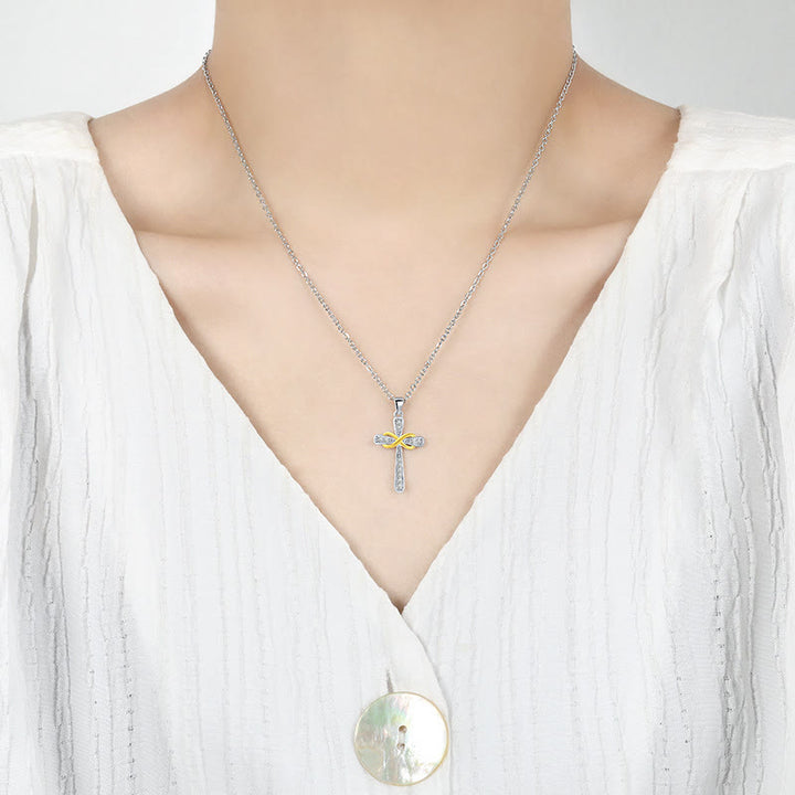 Christianartworkshop Collana con croce dell'infinito e zirconi: simbolo dell'amore eterno di Cristo - image 8