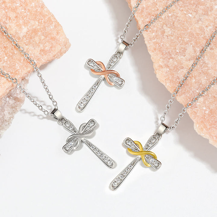 Christianartworkshop Collana con croce dell'infinito e zirconi: simbolo dell'amore eterno di Cristo - image 1