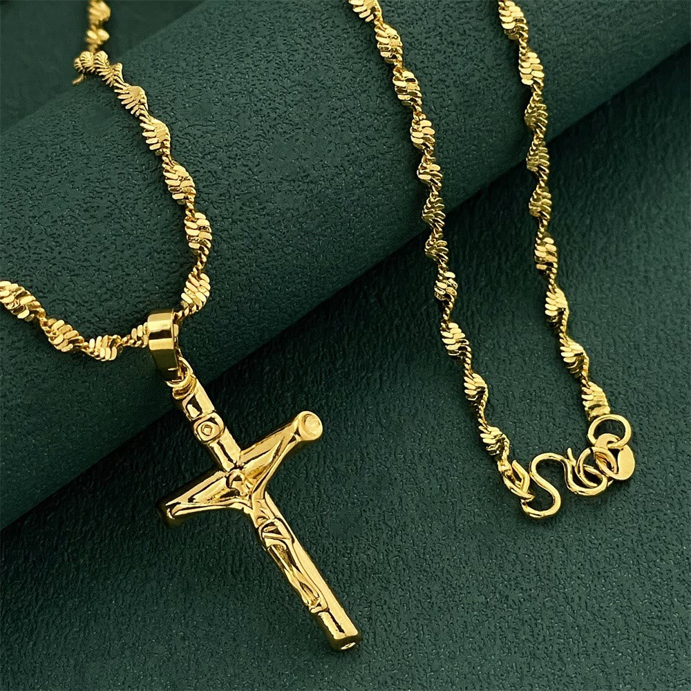 Christianartworkshop Collana con croce crocifissa color oro: simbolo del sacrificio redentore di Cristo - image 1