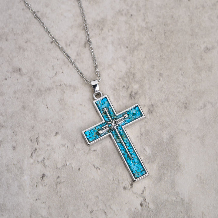 Christianartworkshop Collana con croce a chiodo e intarsio turchese: simbolo dell'amore sacrificale di Cristo - image 2
