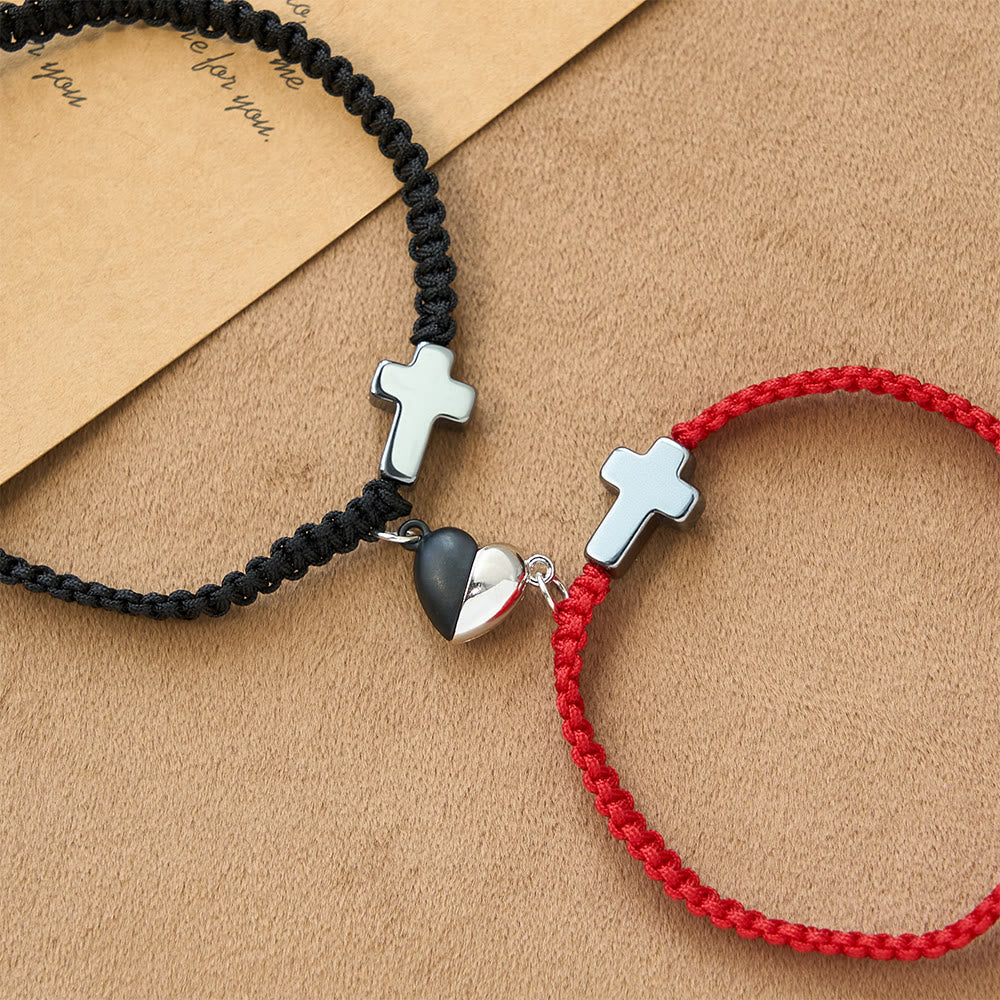 Christianartworkshop Set di braccialetti magnetici con cuore e croce: simbolo di unione sacra e amore duraturo. - Rosso + Nero - image 0