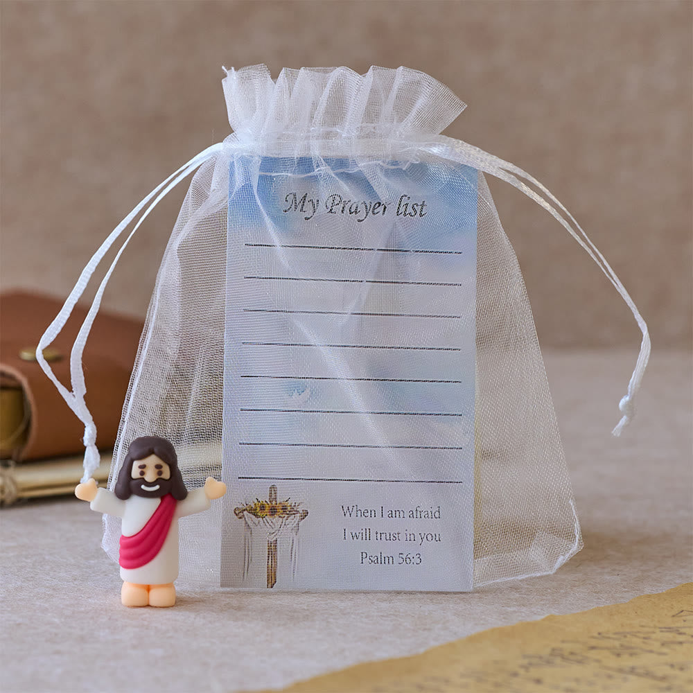 Mini statuetta di Gesù Christianartworkshop con il mio set di preghiere: un simbolo di fede gentile in ogni mano - image 3