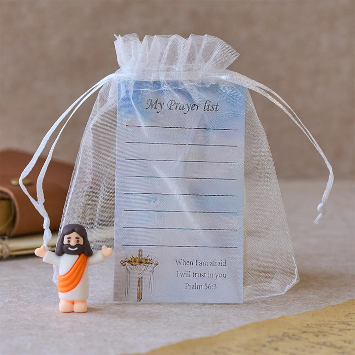Mini statuetta di Gesù Christianartworkshop con il mio set di preghiere: un simbolo di fede gentile in ogni mano - image 5