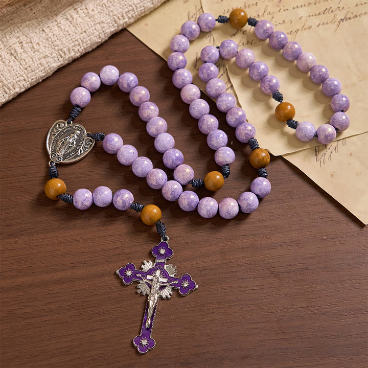 Christianartworkshop Rosario devozionale in vetro viola con medaglia e crocifisso della Madonna. - image 2