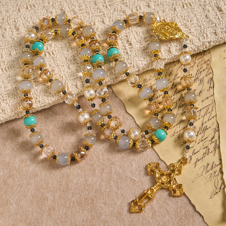 Christianartworkshop Rosario con perle di vetro blu, medaglia della Madonna e crocifisso: simbolo di grazia in ogni preghiera. - image 2