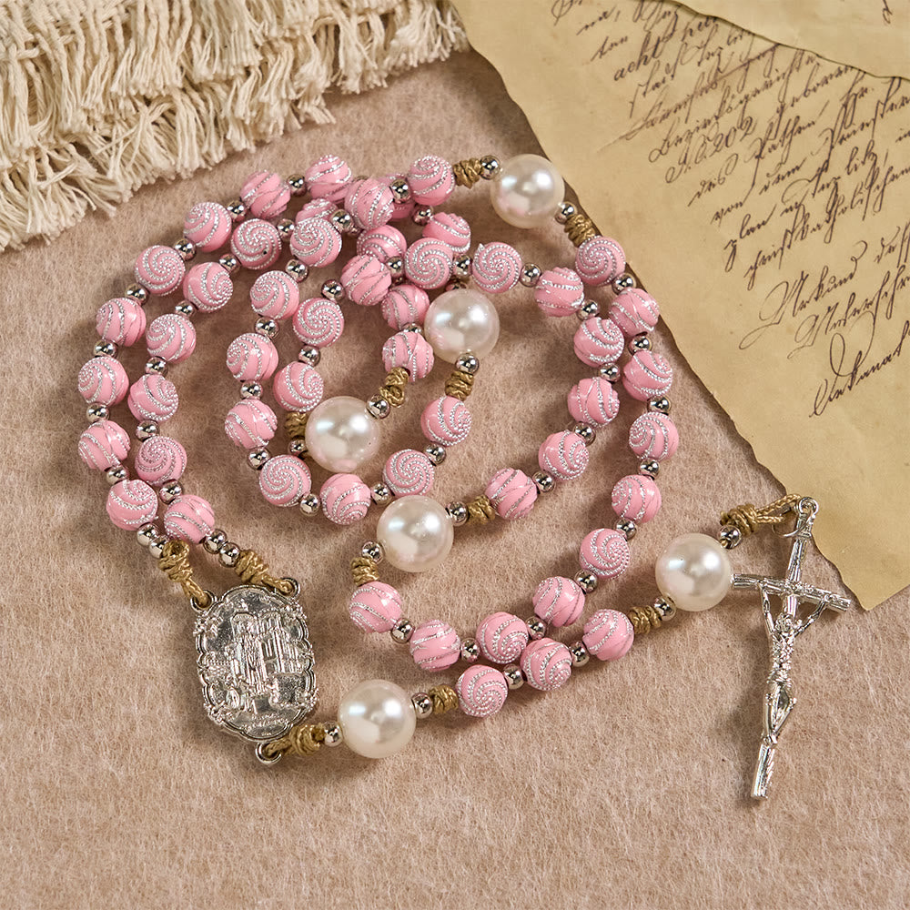 Christianartworkshop Rosario di petali di rosa colmo di grazia: un simbolo sacro per la preghiera e la riflessione. - Nostra Signora e il Crocifisso - image 0