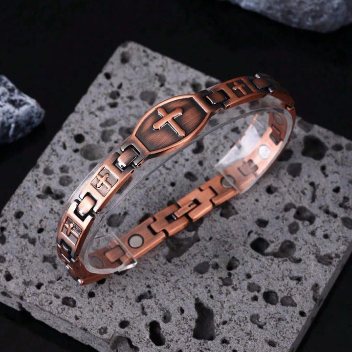 Christianartworkshop Bracciale a maglie con croce incisa: simbolo di forza divina e fede. - image 8