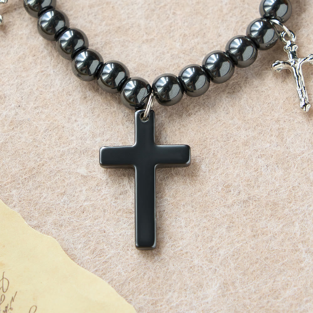 Christianartworkshop Bracciale con croce in ematite e mini ciondoli a croce: simbolo di protezione divina e fede. - image 5