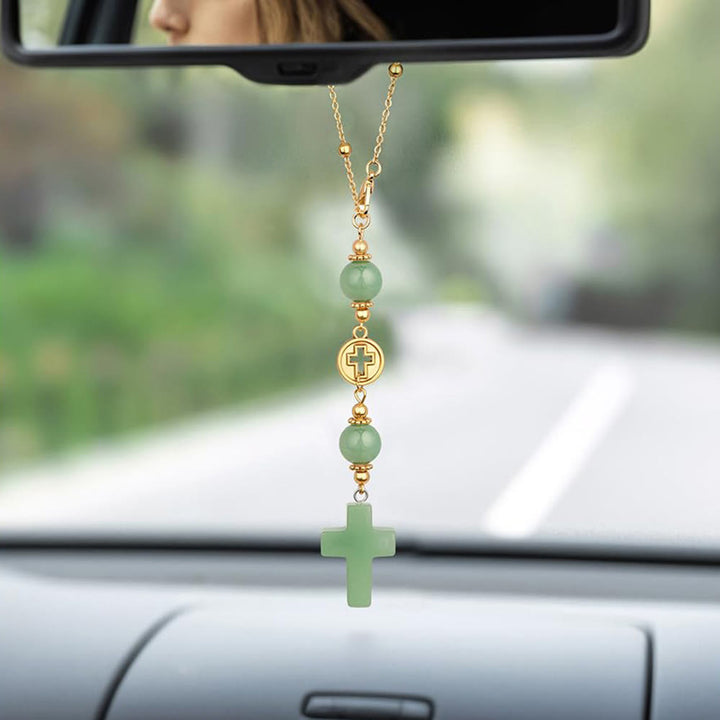 Christianartworkshop Ciondolo per auto a forma di croce in cristallo naturale con catena di perline dorate: un prezioso accessorio per ogni viaggio. - Avventurina verde - image 8