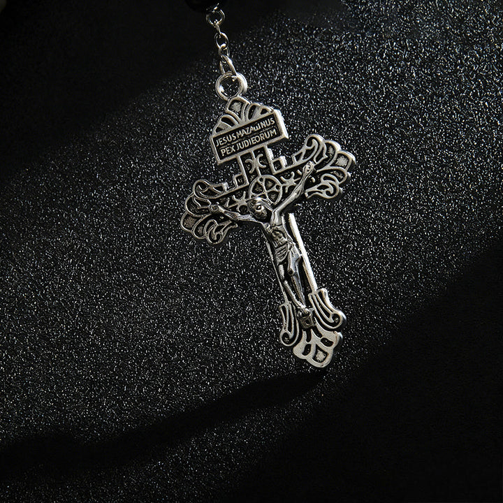 Ciondolo a forma di auto in ematite con medaglia di San Michele e crocifisso, realizzato Christianartworkshop : un dono di protezione e forza divina. - image 7