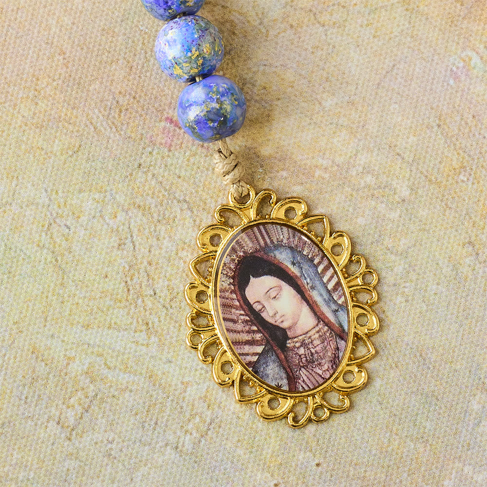 Christianartworkshop Rosario della Beata Vergine Maria dei Sette Dolori con perline dipinte a olio viola e blu e medaglia della Madonna - image 7