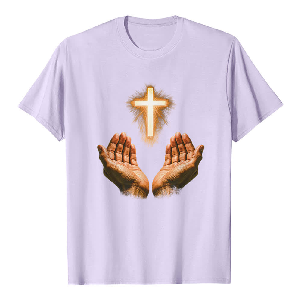 Christianartworkshop Maglietta premium con la croce di Gesù tra le mani - Viola - 2XL - image 0