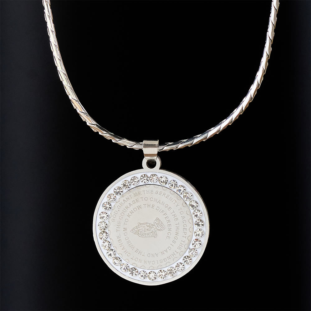 Christianartworkshop Collana con mani in preghiera e versetti biblici incastonati in zirconi: emblema di umiltà divina - image 5