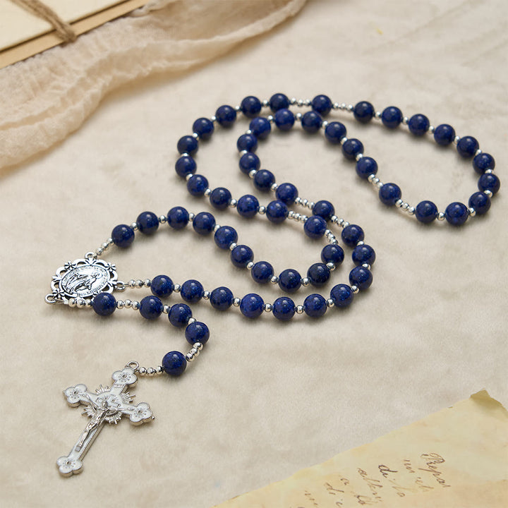 Christianartworkshop Rosario di perle di lapislazzuli con crocifisso inciso: emblema della Divina Sapienza e della Grazia Mariana - image 3