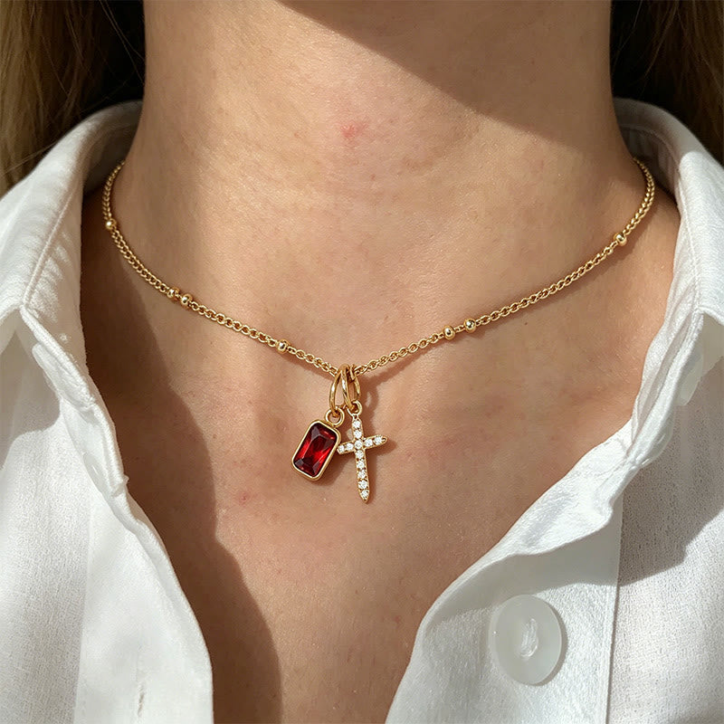 Collana con ciondolo a croce sacra e gemma rettangolare Christianartworkshop : simbolo di grazia divina e devozione. - image 1