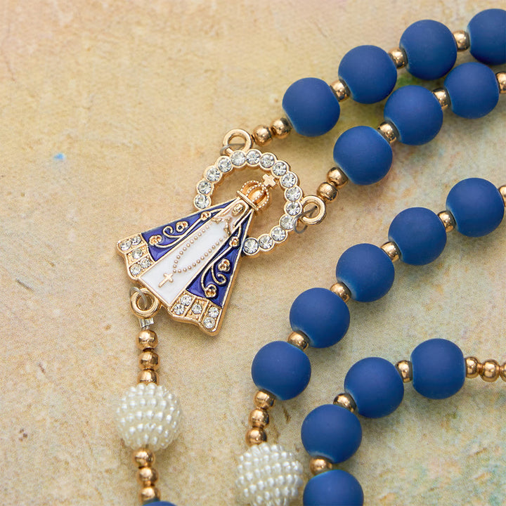 Christianartworkshop Rosario con perline in gomma blu opaca e medaglia della Madonna di Aparecida. - image 7
