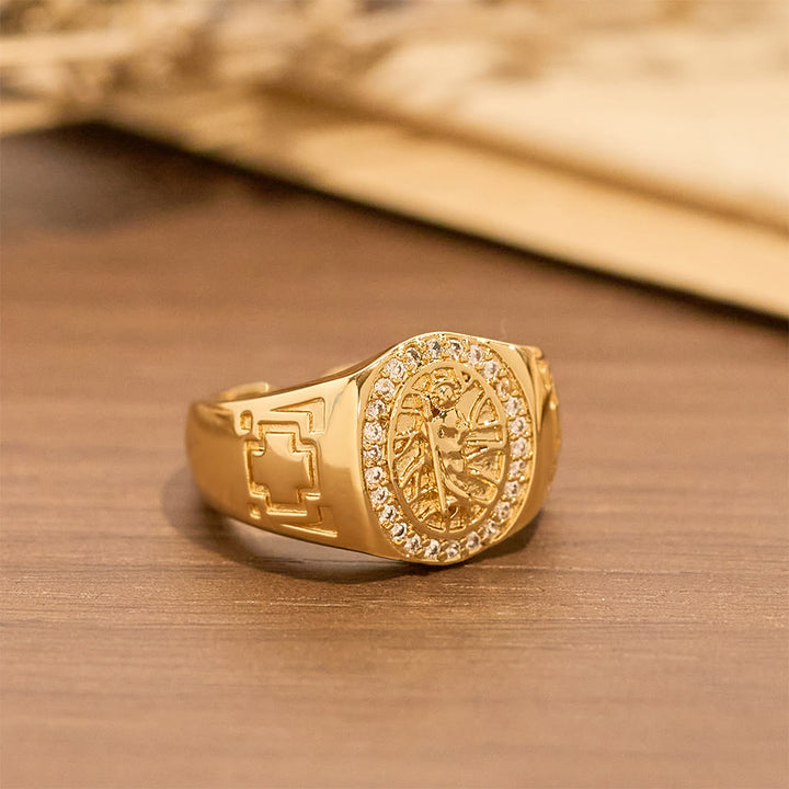 Anello decorato con l'immagine di San Giuda, realizzato Christianartworkshop : emblema di redenzione e protezione spirituale. - image 2