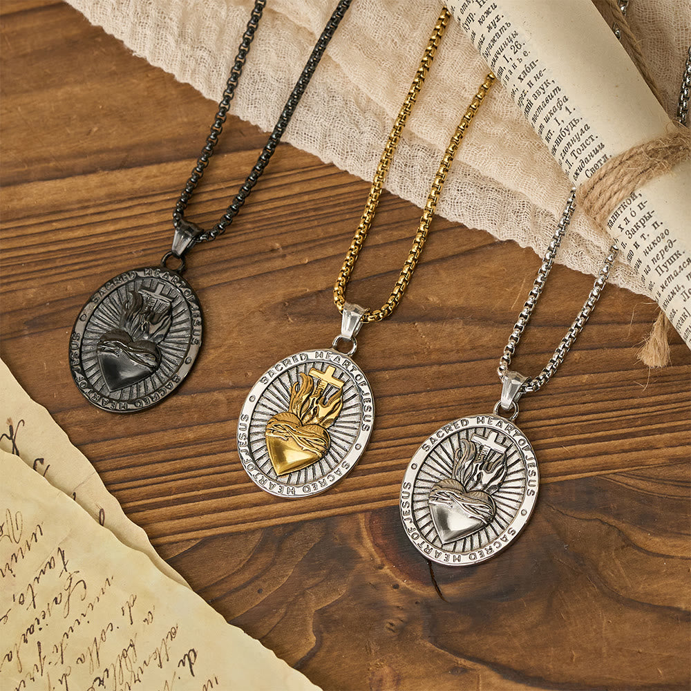 Christianartworkshop Collana con medaglione a doppia faccia raffigurante il Sacro Cuore e la Croce tricolore: emblema dell'amore divino - image 0