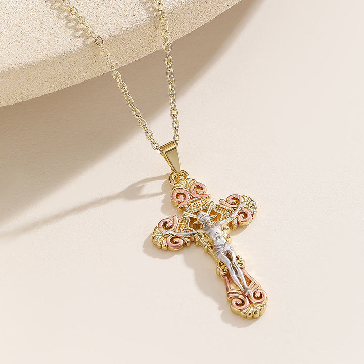 Christianartworkshop Collana con croce decorata con zirconi cubici: simbolo dell'amore redentore di Cristo. - image 5