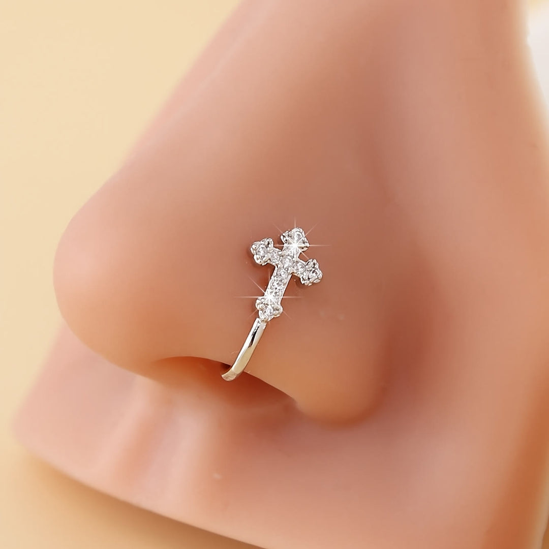Christianartworkshop Anello da naso con croce di cristallo scintillante bicolore: percorri il sentiero dello stile sacro. - Argento - image 0