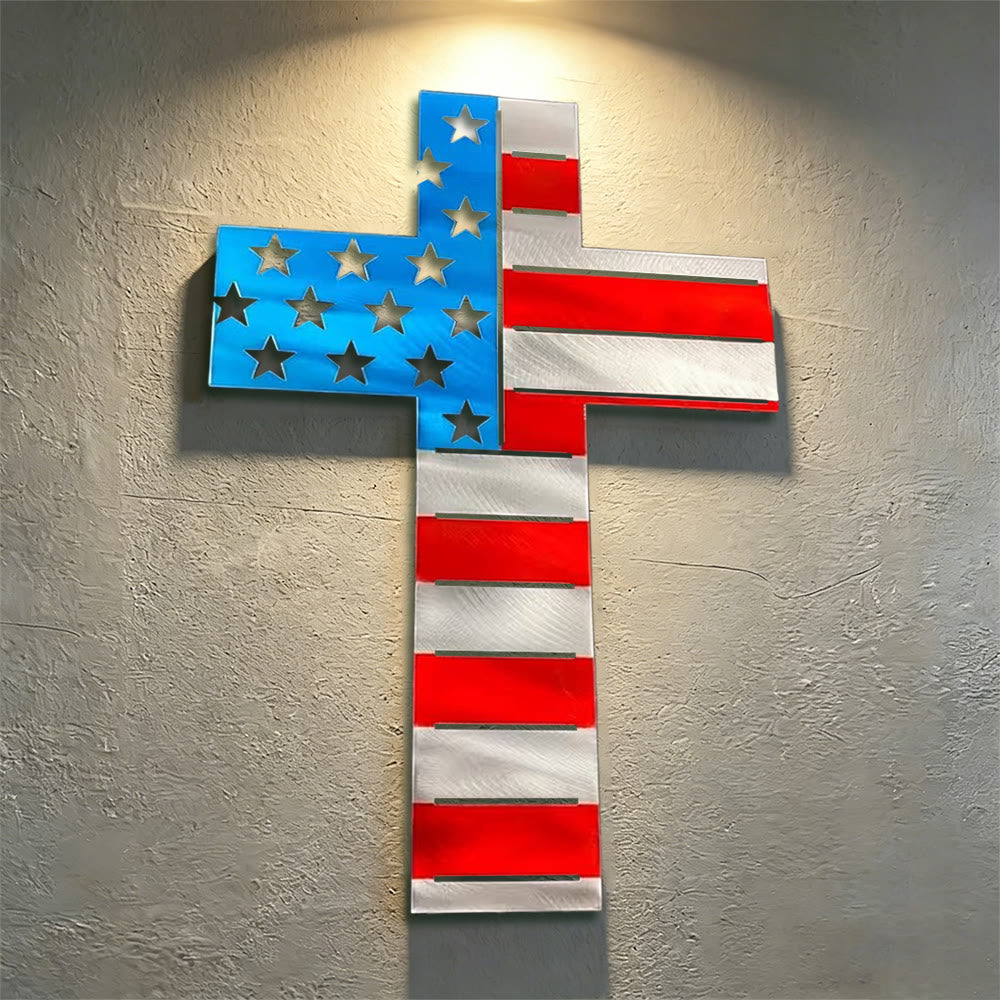 Christianartworkshop Decorazione da parete in metallo a forma di croce con bandiera americana, tagliata con precisione: simbolismo sacro per la casa e per il cuore. - image 0