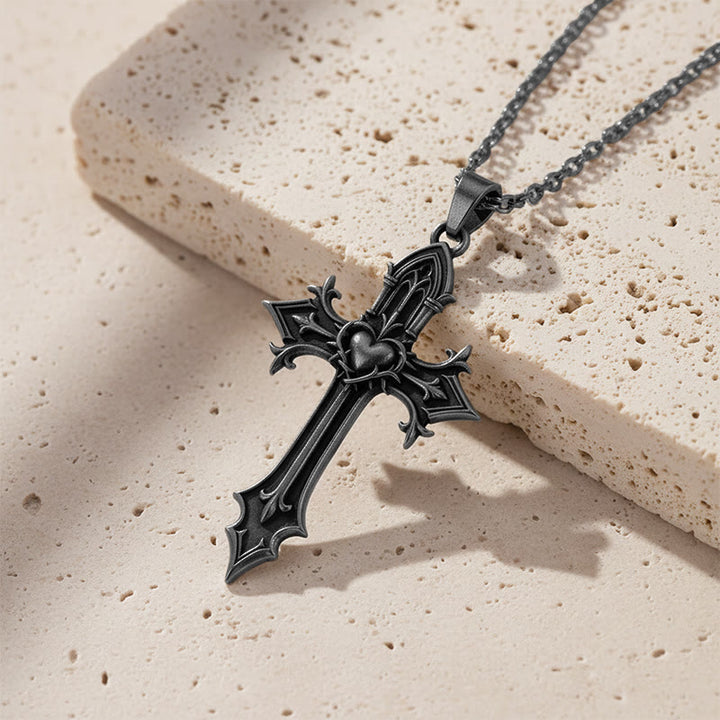 Collana con ciondolo a croce gotica "Corona di Spine" Christianartworkshop : emblema del sacrificio e della redenzione di Cristo. - image 6