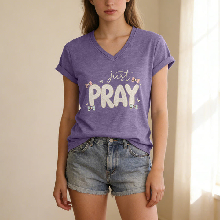 Christianartworkshop Maglietta casual con scollo a V Just PRAY - image 19