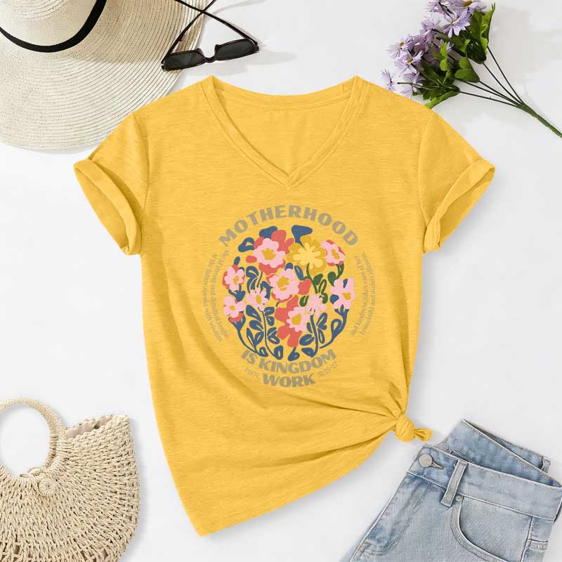 Christianartworkshop T-shirt casual con scollo a V "Boho Floral Motherhood Is Kingdom" per lavoro e maternità. - Blu celeste - 2XL - image 8