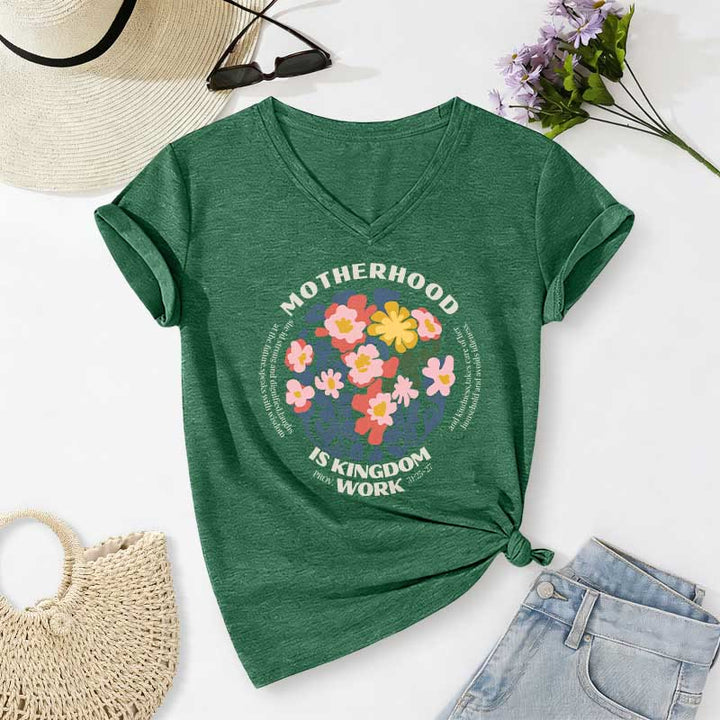Christianartworkshop T-shirt casual con scollo a V "Boho Floral Motherhood Is Kingdom" per lavoro e maternità. - Verde scuro - 2XL - image 0