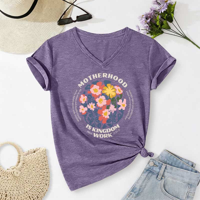 Christianartworkshop T-shirt casual con scollo a V "Boho Floral Motherhood Is Kingdom" per lavoro e maternità. - Viola - 2XL - image 16