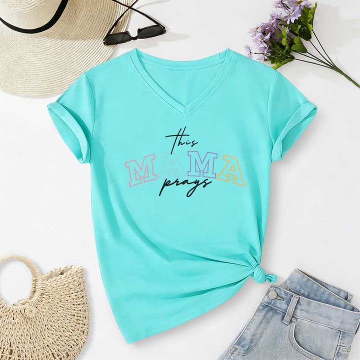 Christianartworkshop Maglietta casual con scollo a V "This Mama Prays Cross" - Blu celeste - 2XL - image 8