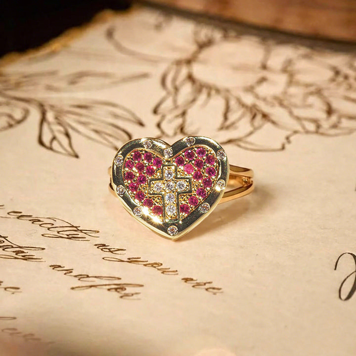 Christianartworkshop Anello a forma di cuore con croce pavé: simbolo di amore sacro e grazia. - image 3