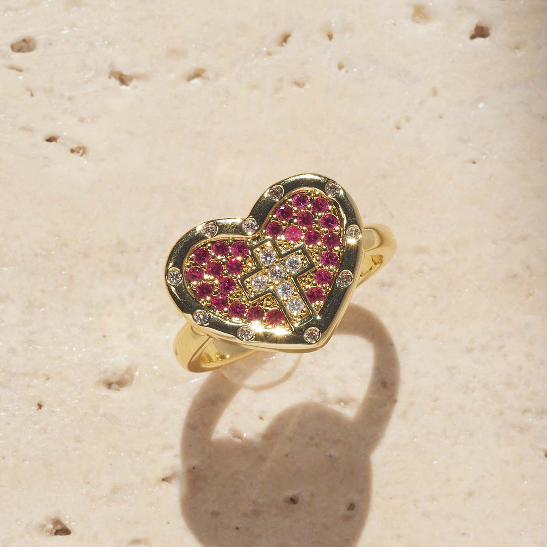 Christianartworkshop Anello a forma di cuore con croce pavé: simbolo di amore sacro e grazia. - Rosa (adatto alle taglie americane 6-10) - image 2