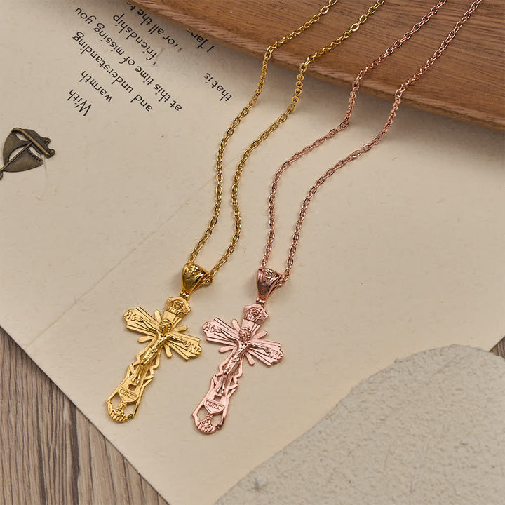 Collana con croce cristiana Christianartworkshop : storia di sacrificio e ornamento senza tempo - image 2