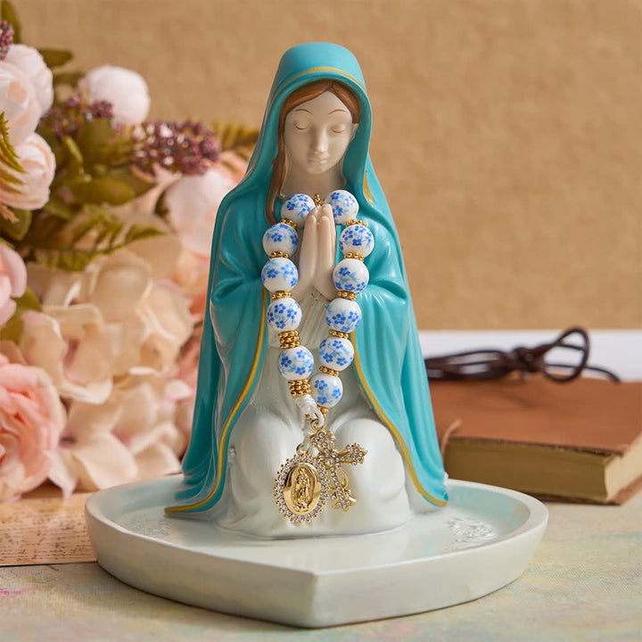 Christianartworkshop Rosario tascabile in porcellana blu con eleganti decorazioni floreali, raffigurante la Madonna e la croce. - image 2