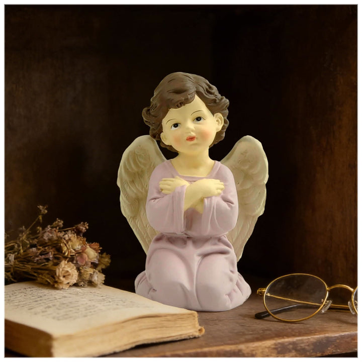 Christianartworkshop Statuette di angelo inginocchiato con veste viola, cuore, preghiera e braccia incrociate: promemoria della grazia celeste - image 6