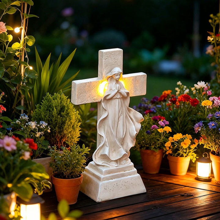 Christianartworkshop Statua da giardino della Vergine Maria con croce e illuminazione solare: simbolo di grazia mariana e luce divina. - image 2