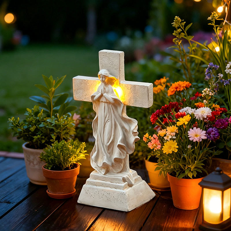 Christianartworkshop Statua da giardino della Vergine Maria con croce e illuminazione solare: simbolo di grazia mariana e luce divina. - image 1